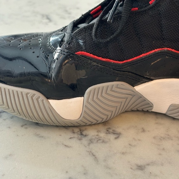 Nike Jordan Stay Loyal “black/chile//red/white/wolf grey” GS Size 5.5 DC7230 001 - Picture 6 of 7